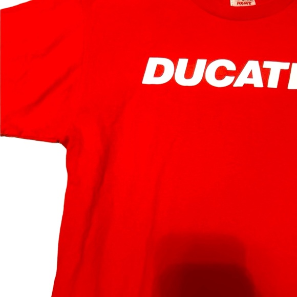 Y2K Vintage Ducati Motorcycle Red Tshirt, Short Sleeved, Size Medium, Unisex - Picture 2 of 7